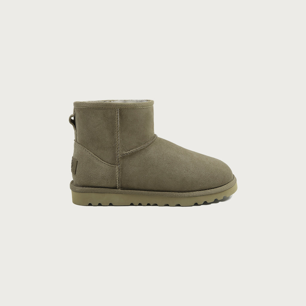 UGG Classic Mini