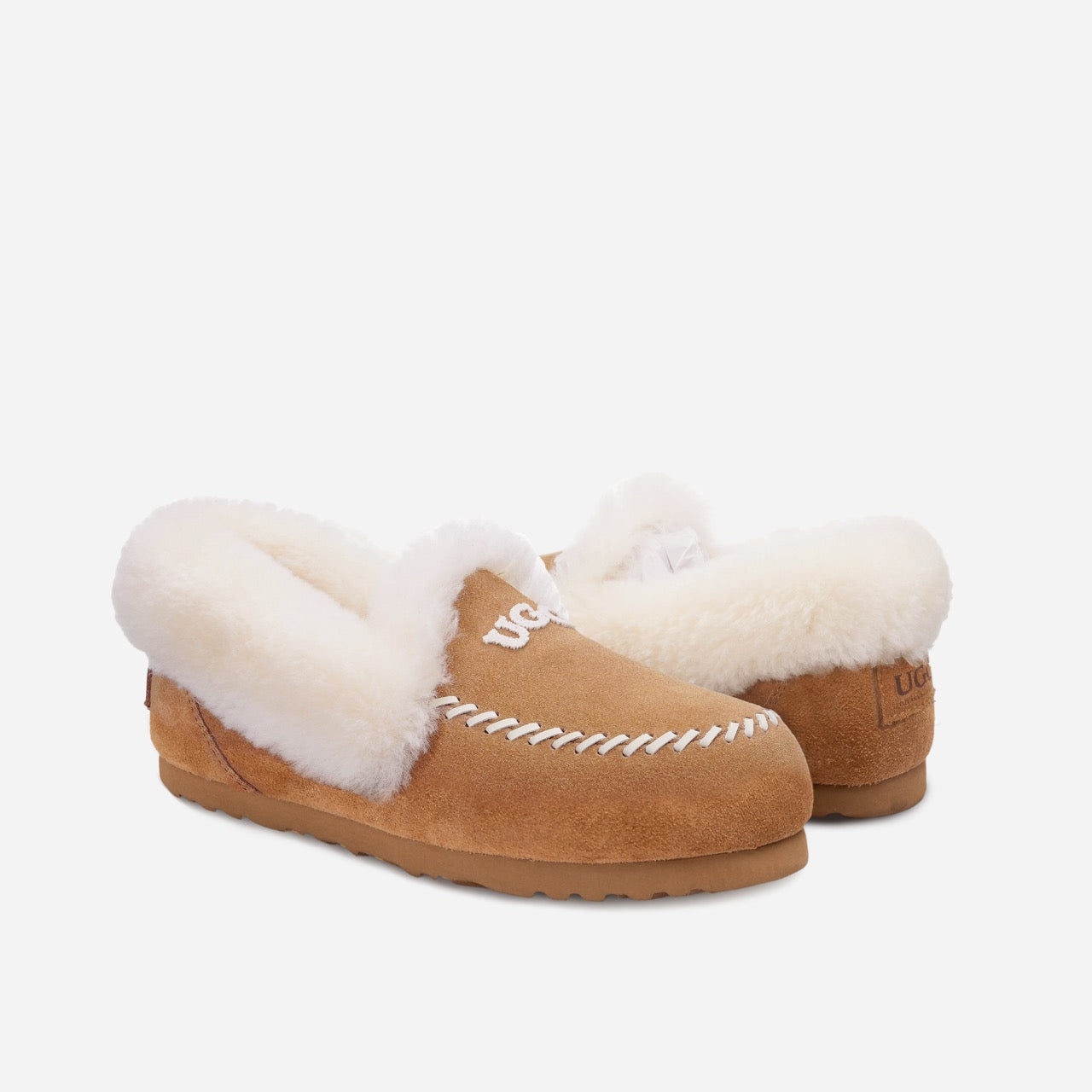 UGG OZLANA
