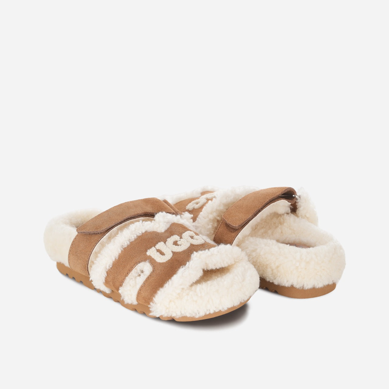UGG OZLANA