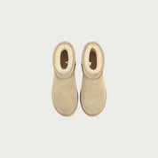 UGG Classic Mini