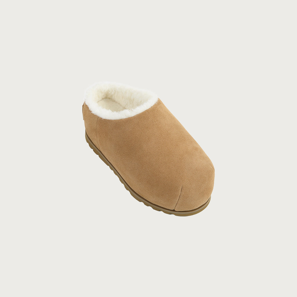 pumped_slide_ugg_ozlana_chestnut_copy.jpg