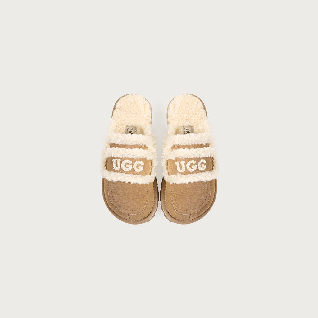 UGG Square Toe Logo Slipper