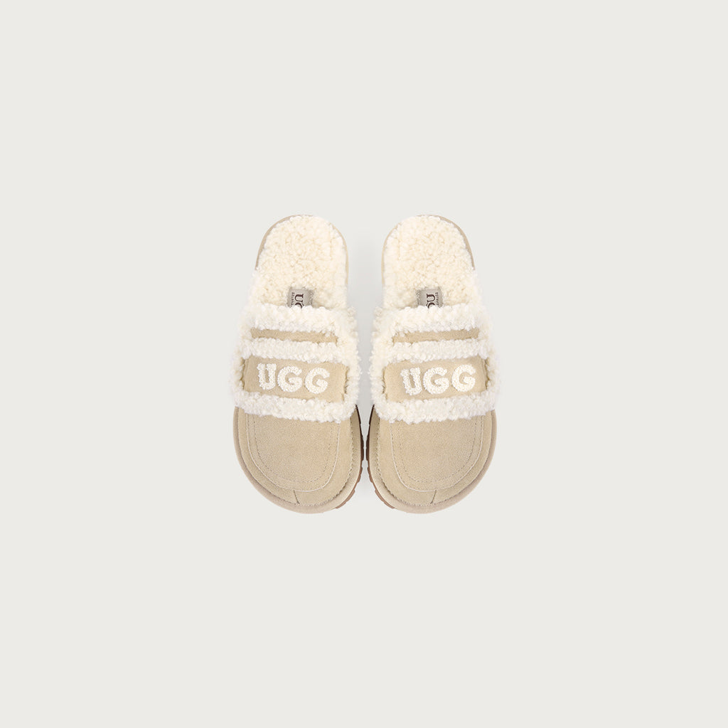 UGG Square Toe Logo Slipper
